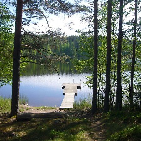Loma-Paelsilae Lakeside Villa Kuhmoinen Exterior foto