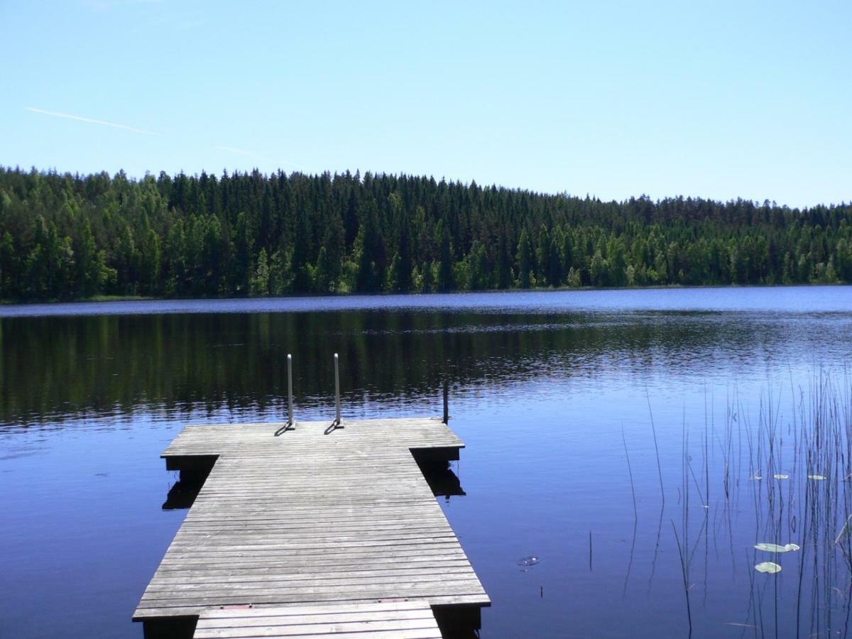 Loma-Paelsilae Lakeside Villa Kuhmoinen Exterior foto